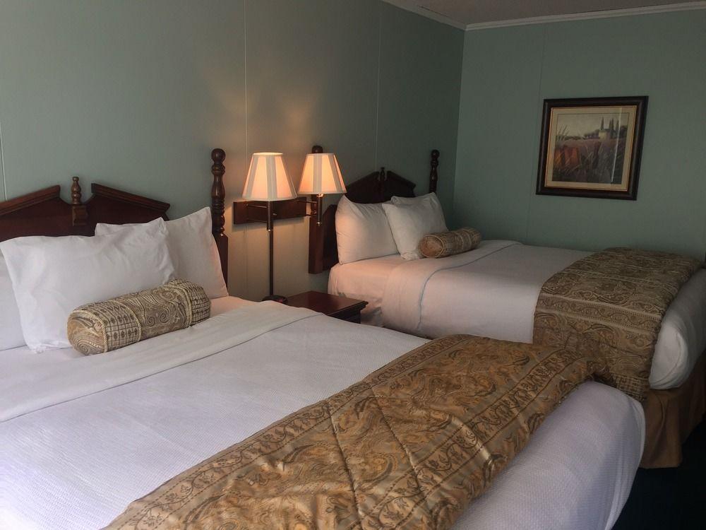 Greenbrier Inn - Branson Extérieur photo