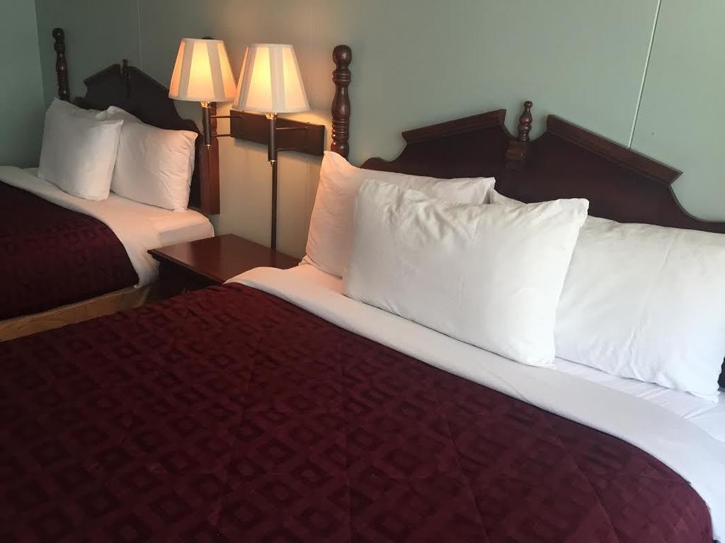 Greenbrier Inn - Branson Extérieur photo