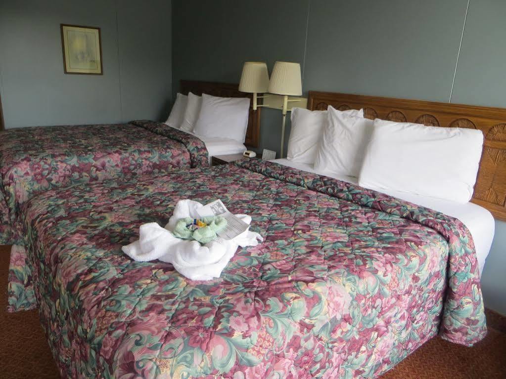 Greenbrier Inn - Branson Extérieur photo