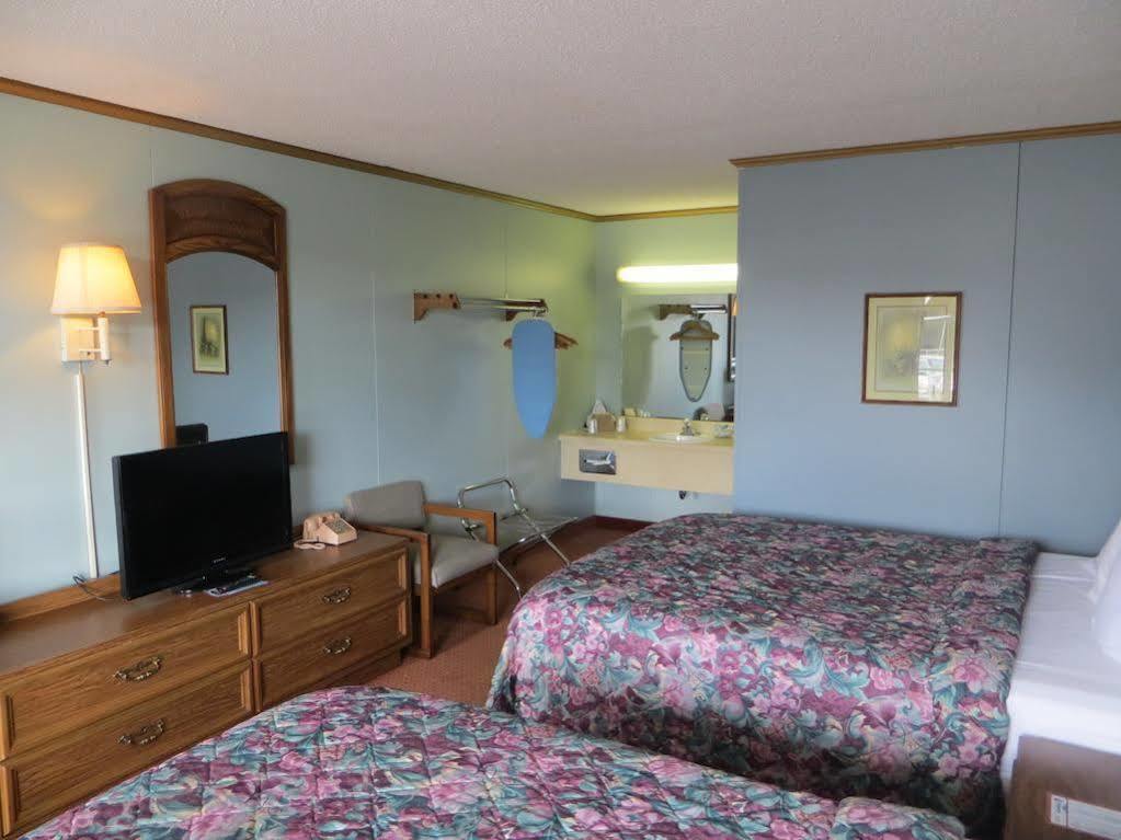 Greenbrier Inn - Branson Extérieur photo